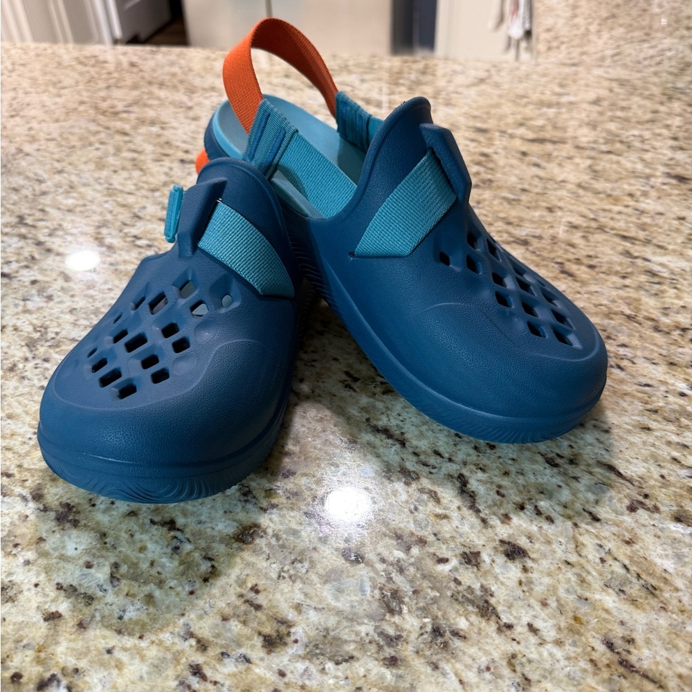 Chaco Chillo Ocean Blue & Orange Water Shoes 11
